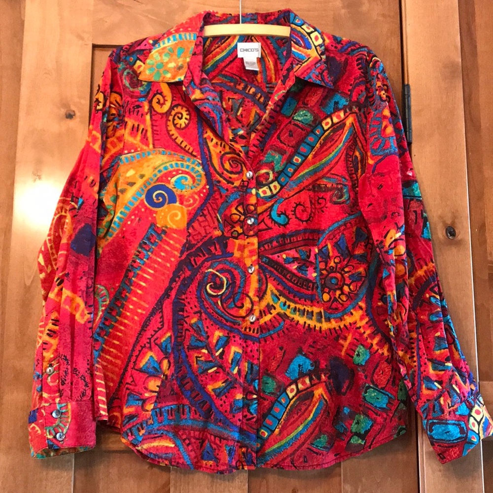 Beautiful Chico’s printed shirt